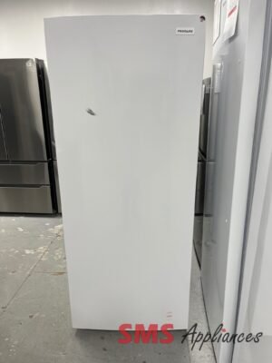 Open Box Freezers FFUE1626AW Frigidaire - Image 1