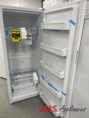Open Box Freezers FFUE1626AW Frigidaire - Image 2