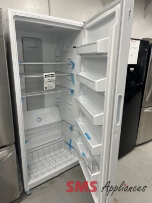 Open Box Freezers FFUE2022AWW Frigidaire - Image 2