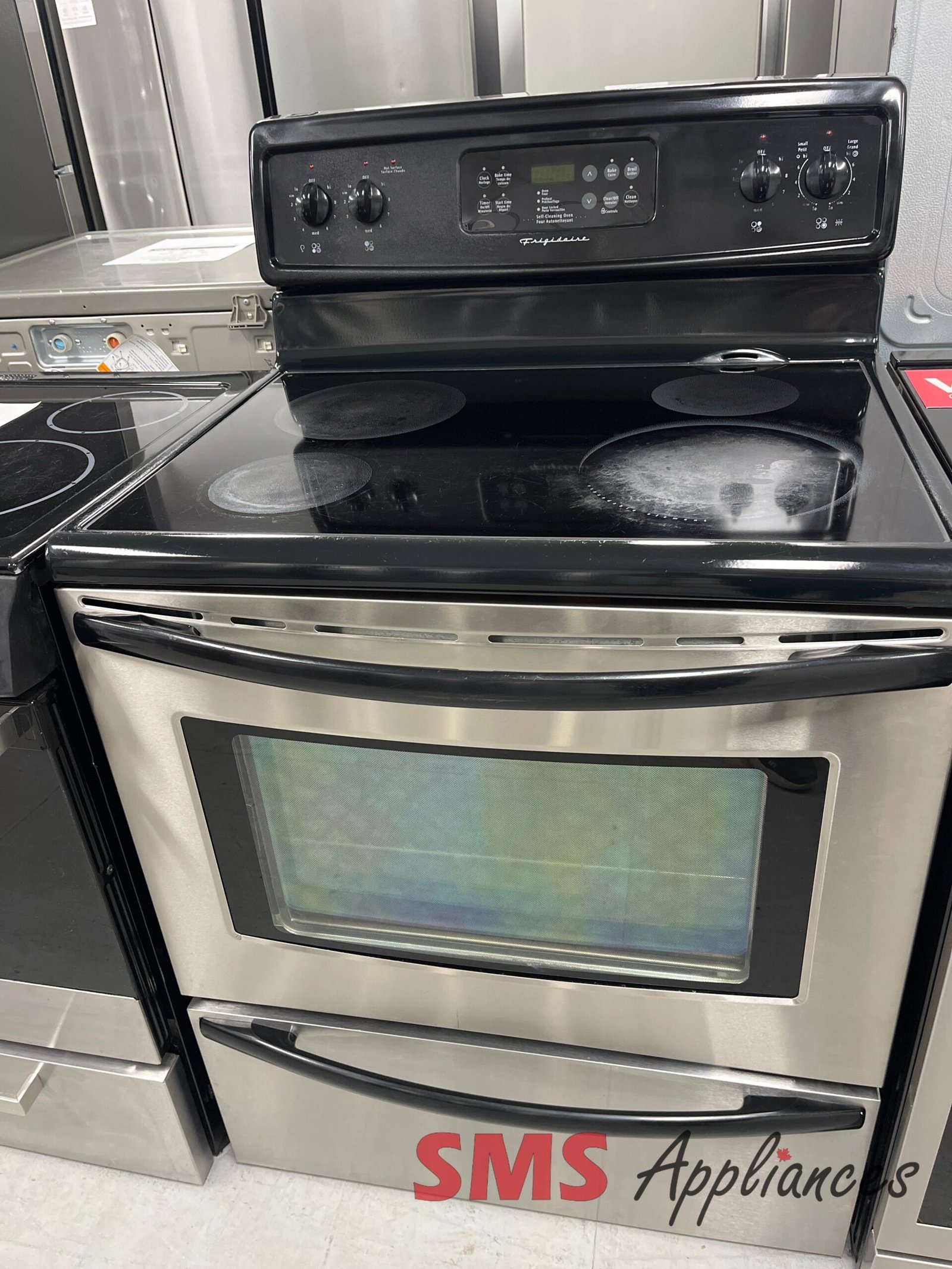 Refurbished-Stoves-Ranges-CFEF372EC4-1-scaled-1.jpg Refurbished Stoves / Ranges CFEF372EC4 Frigidaire - Image 1