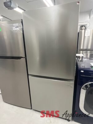 Open Box Fridges RB16DG6000SL Samsung - Image 1