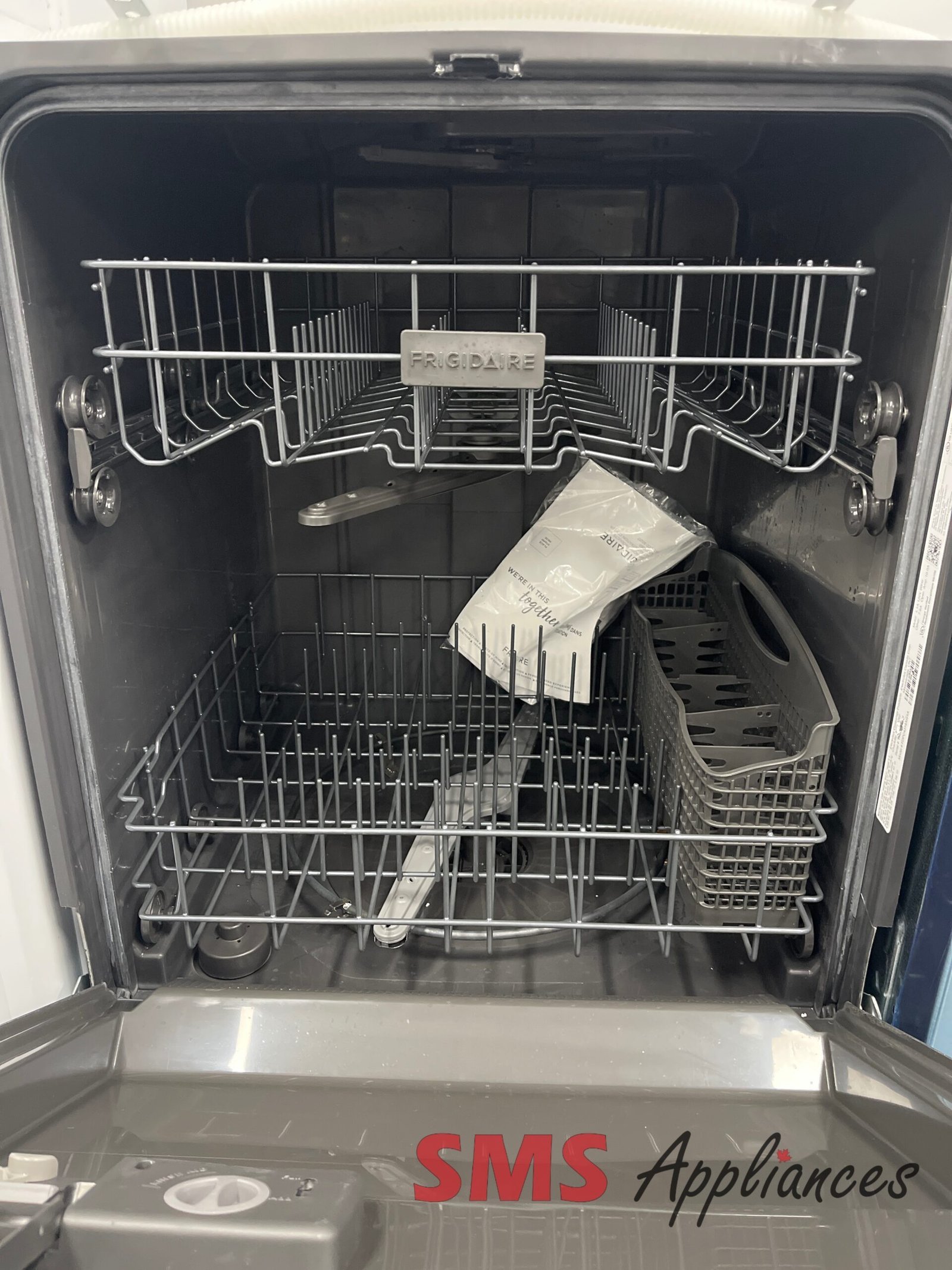 Open-Box-Dishwashers-FDPC4314AW-2-scaled-1.jpg Open Box Dishwashers FDPC4314AW Frigidaire - Image 2