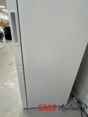 Open Box Freezers FFUE2022AWW Frigidaire - Image 3