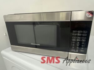 Open Box Microwaves EMW1120 Frigidaire - Image 1