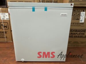 Open Box Freezers FFCS0762AW Frigidaire - Image 1